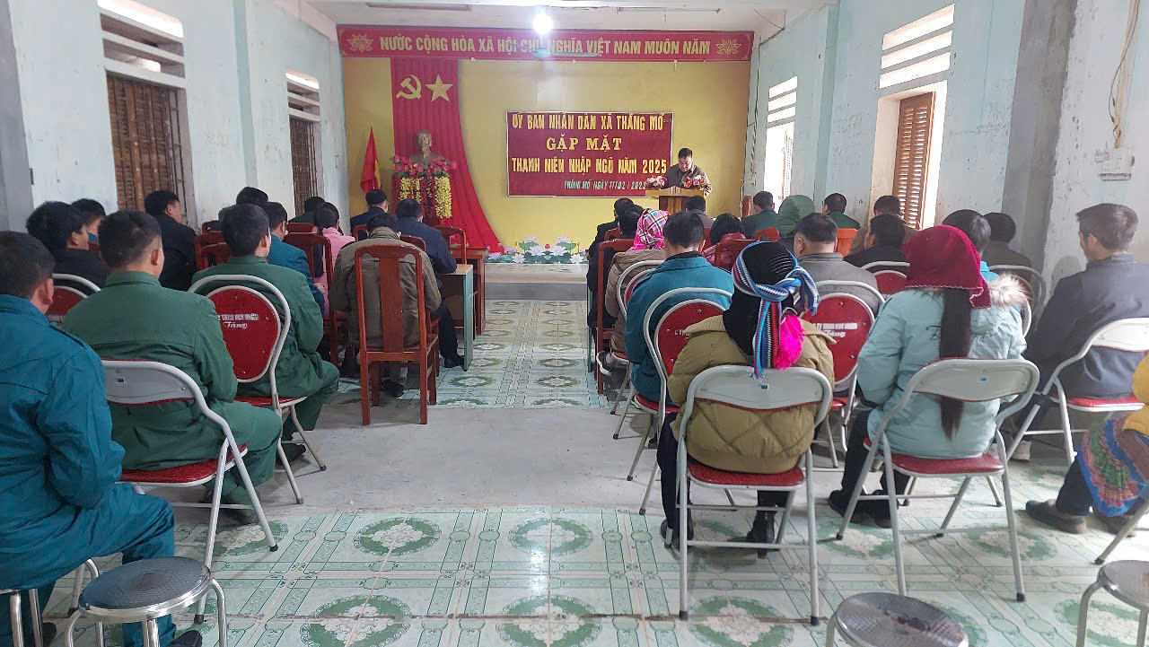 Ủy ban nhân dân xã Thắng Mố , tổ chức gặp mặt thanh niên  trước khi lên đường nhập ngũ năm 2025.