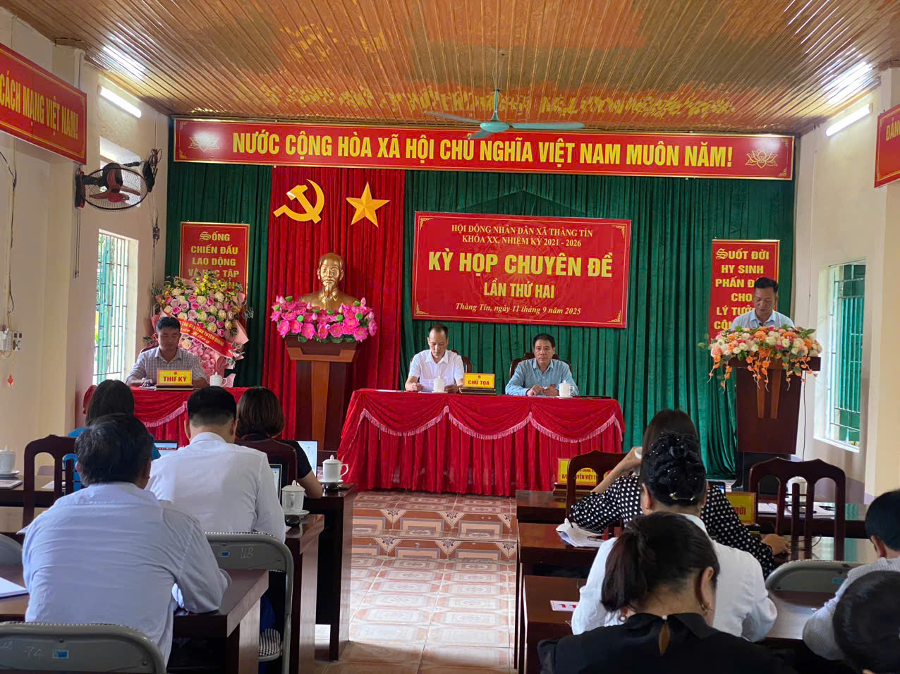 Hội đồng nhân dân xã Thàng Tín tổ chức kỳ họp chuyên đề lần thứ II, khóa XX, nhiệm kỳ 2021 – 2026