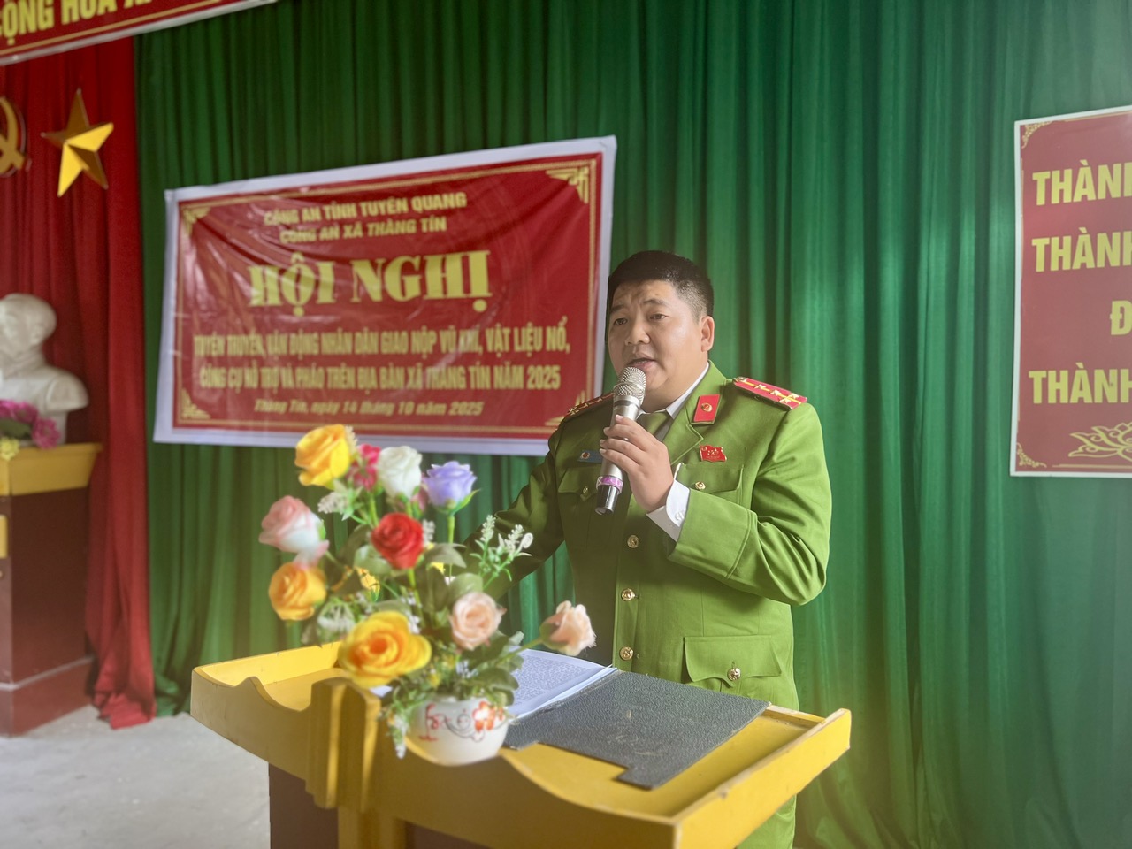 CÔNG AN XÃ THÀNG TÍN TÍCH CỰC TUYÊN TRUYỀN PHỔ BIẾN PHÁP LUẬT CHO NHÂN DÂN