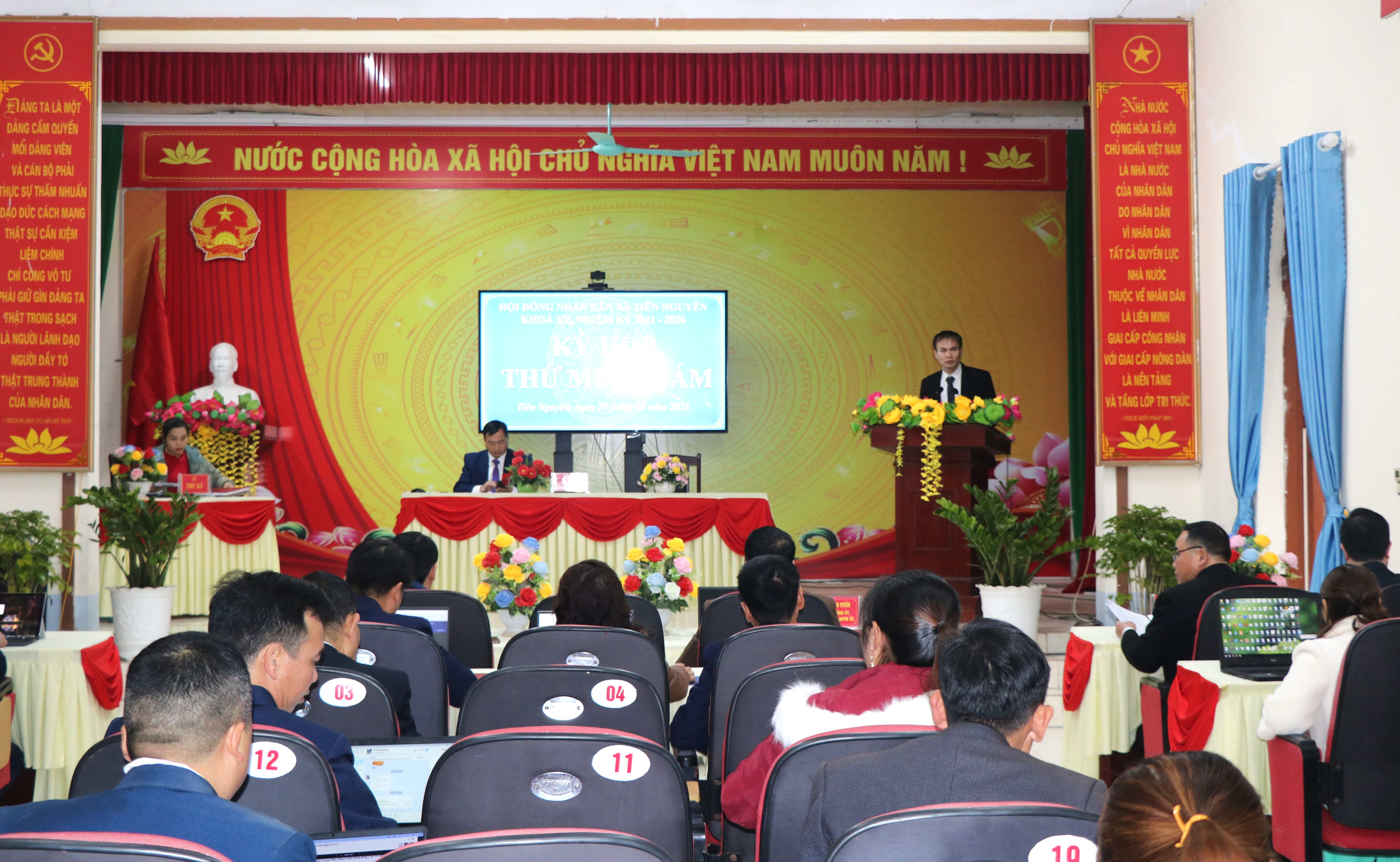 Kỳ họp thứ 18 HĐND xã Tiên Nguyên