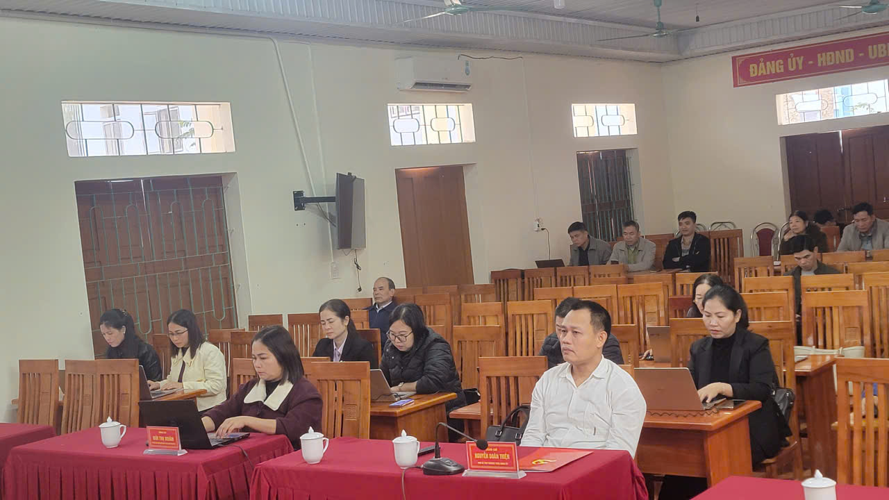 Đảng ủy xã Vĩnh Tuy dự hội nghị trực tuyến toàn quốc tổng kết công tác Tuyên giáo và Dân vận