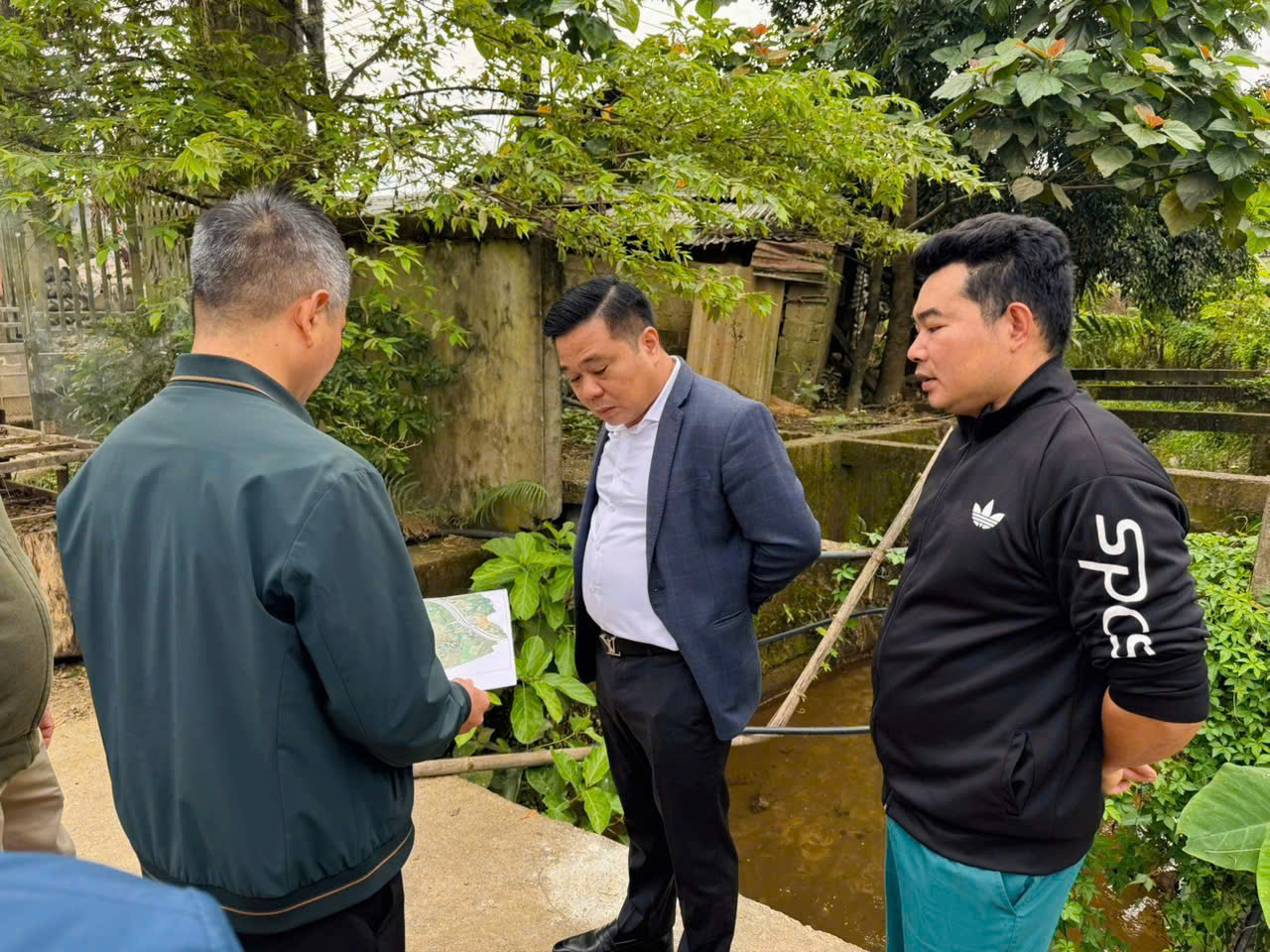 Chủ tịch UBND xã Vị Xuyên kiểm tra tiến độ thực hiện các dự án trên địa bàn