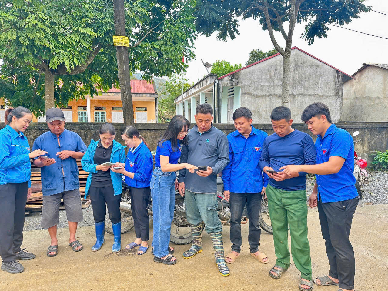 Tuổi trẻ xã Vị Xuyên tích cực đóng góp ý kiến vào Dự thảo các văn kiện trình Đại hội XIV của Đảng