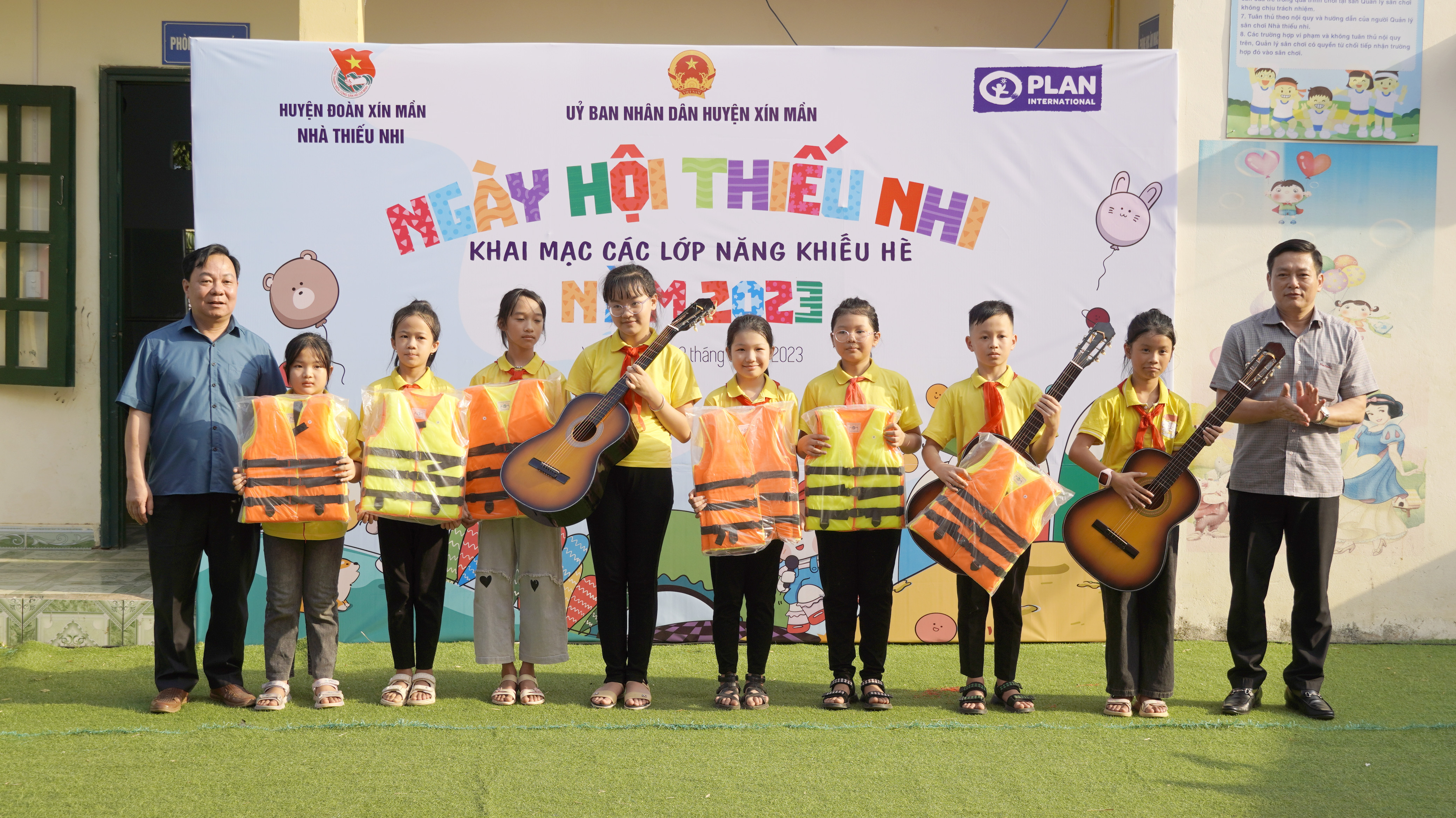 X&iacute;n Mần &ndash; S&ocirc;i động ng&agrave;y hội thiếu nhi