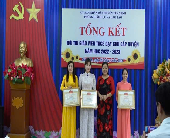 Cô giáo Trần Thị Hiên – Tấm gương sáng trong vườn hoa của Trường THCS thị trấn Yên Minh